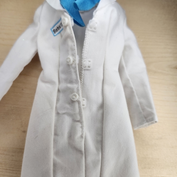 1997 Barbie Dentist DDS white coat outfit only - Picture 4 of 4